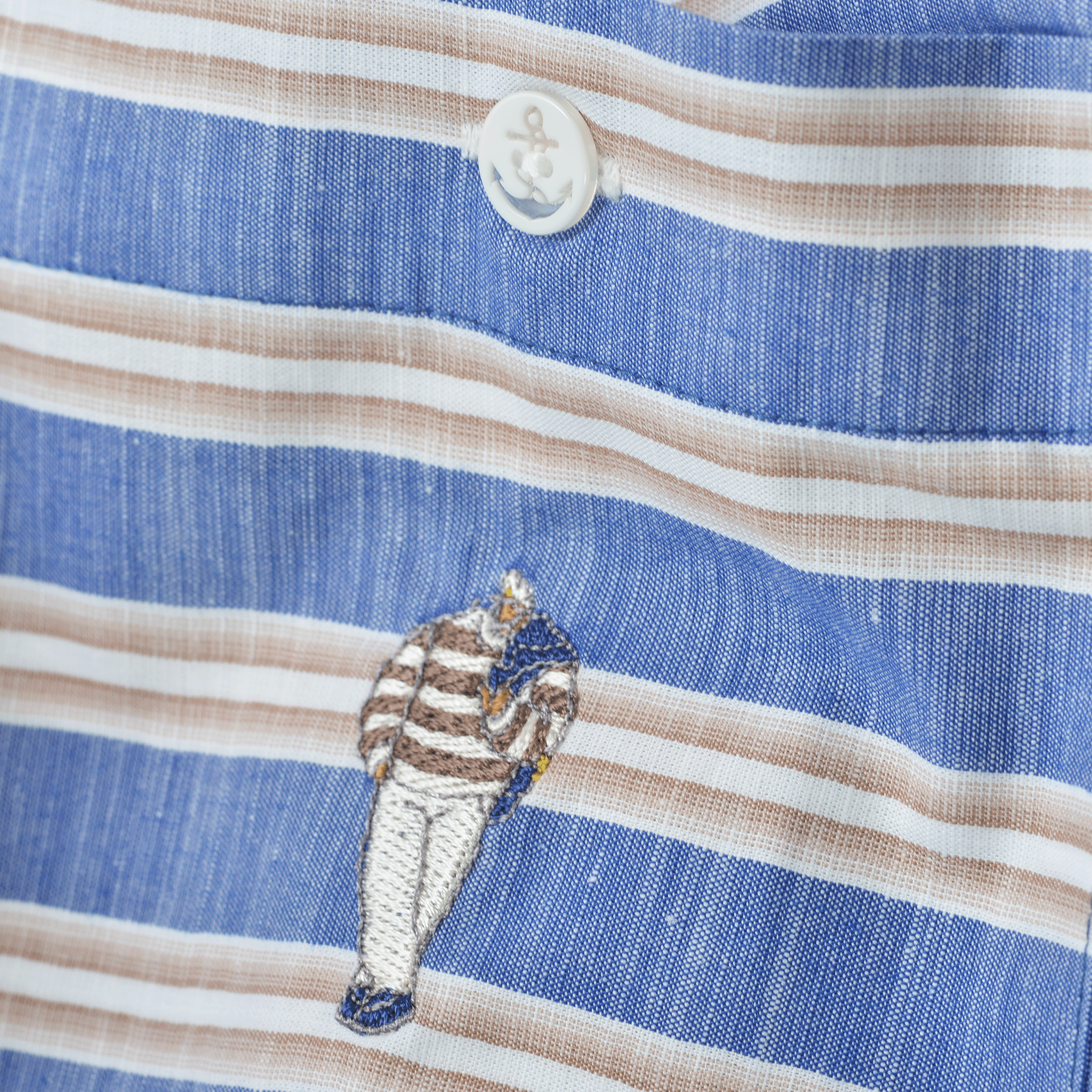 Long-sleeved button-down shirt 26124020