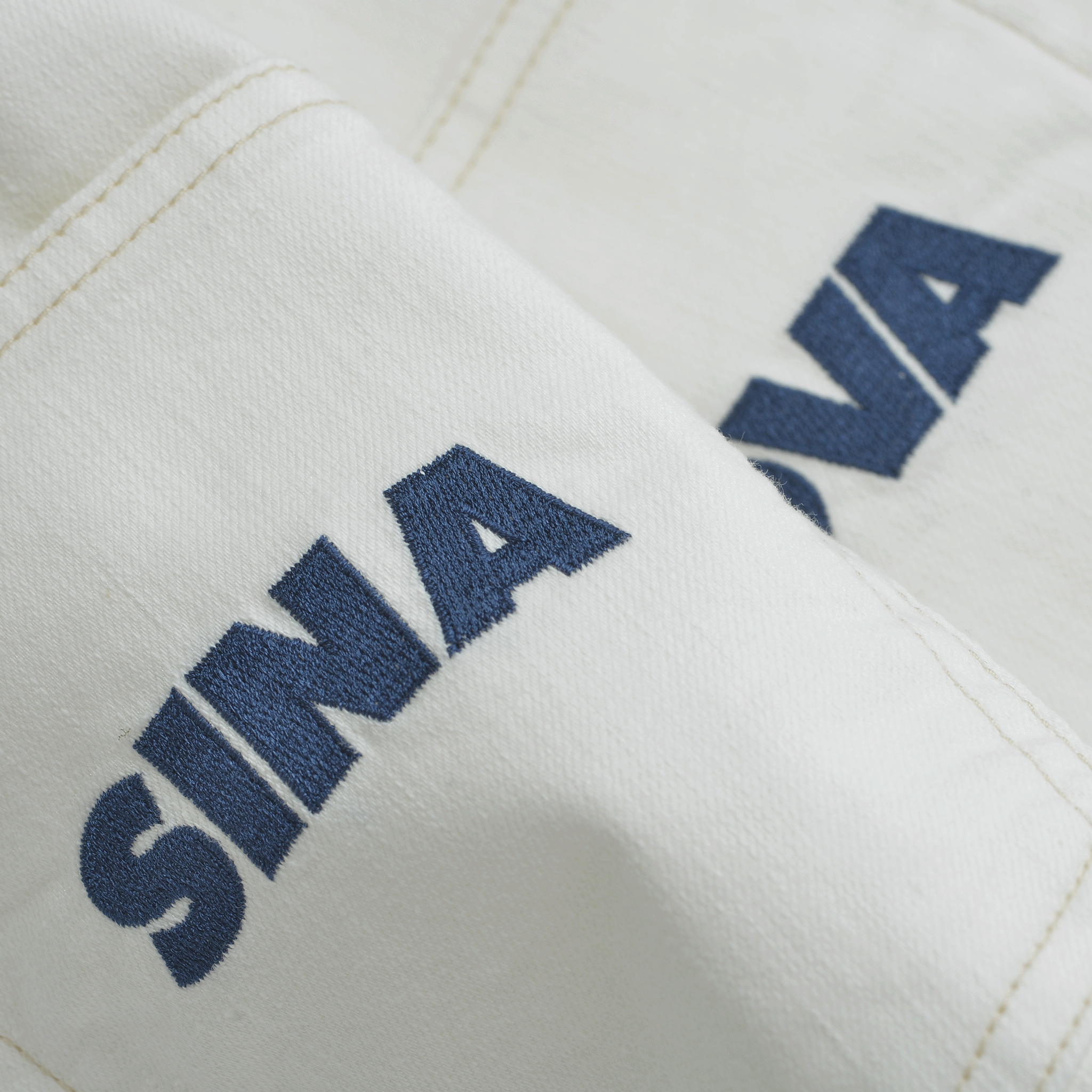 五口袋牛仔褲 26125010