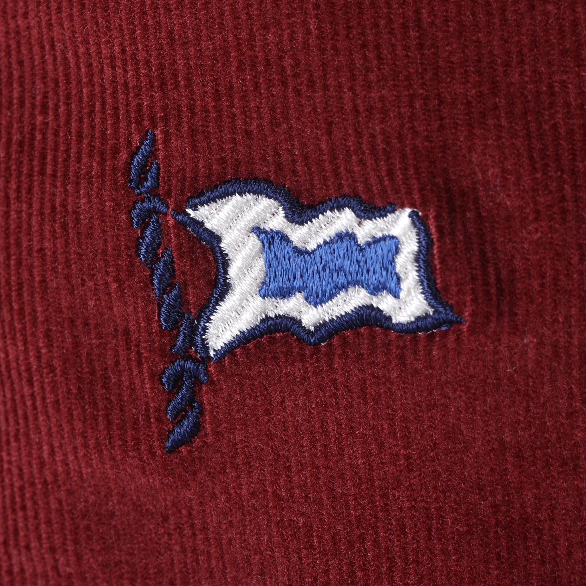 Long-sleeved button-down shirt 25224060