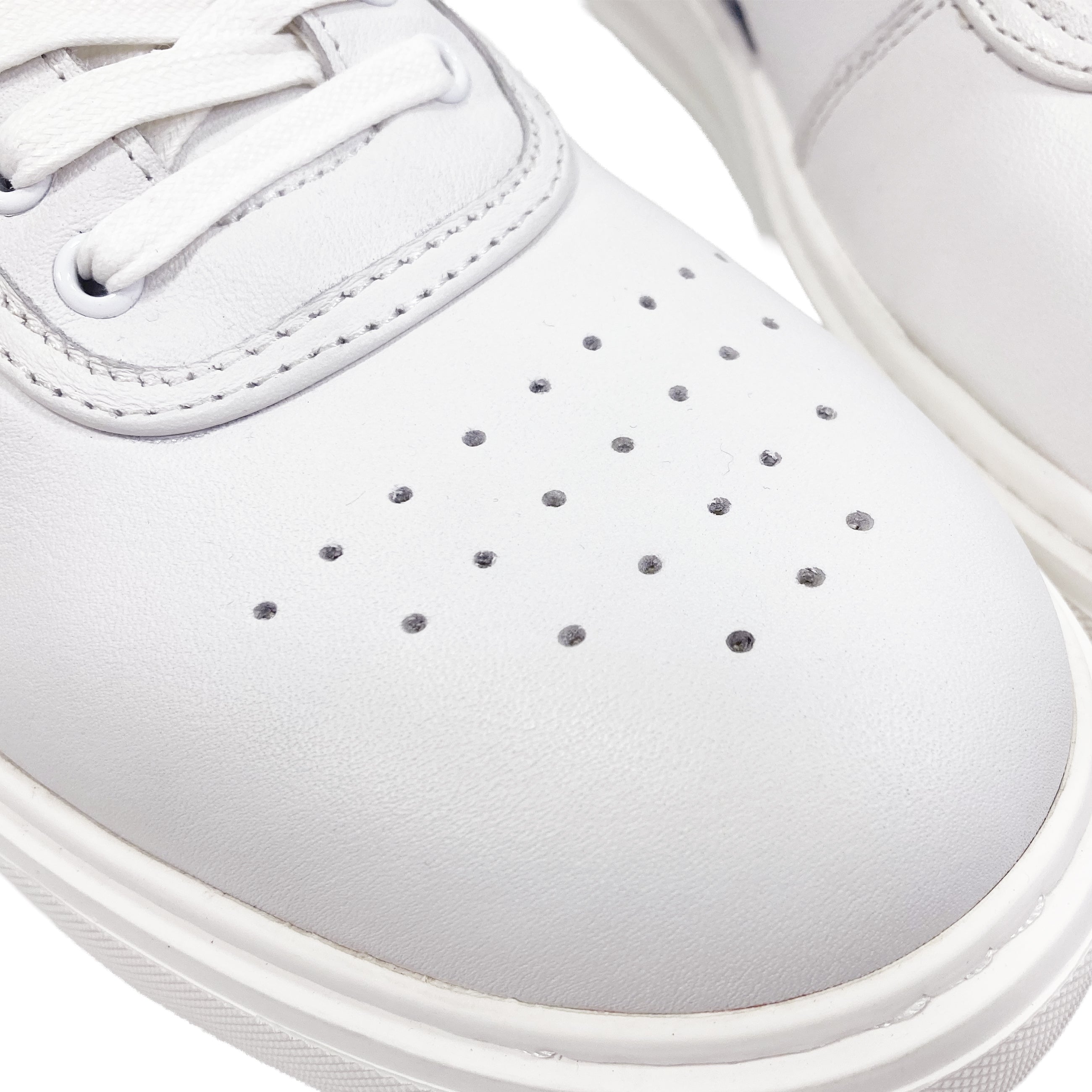 スニーカー 26176400