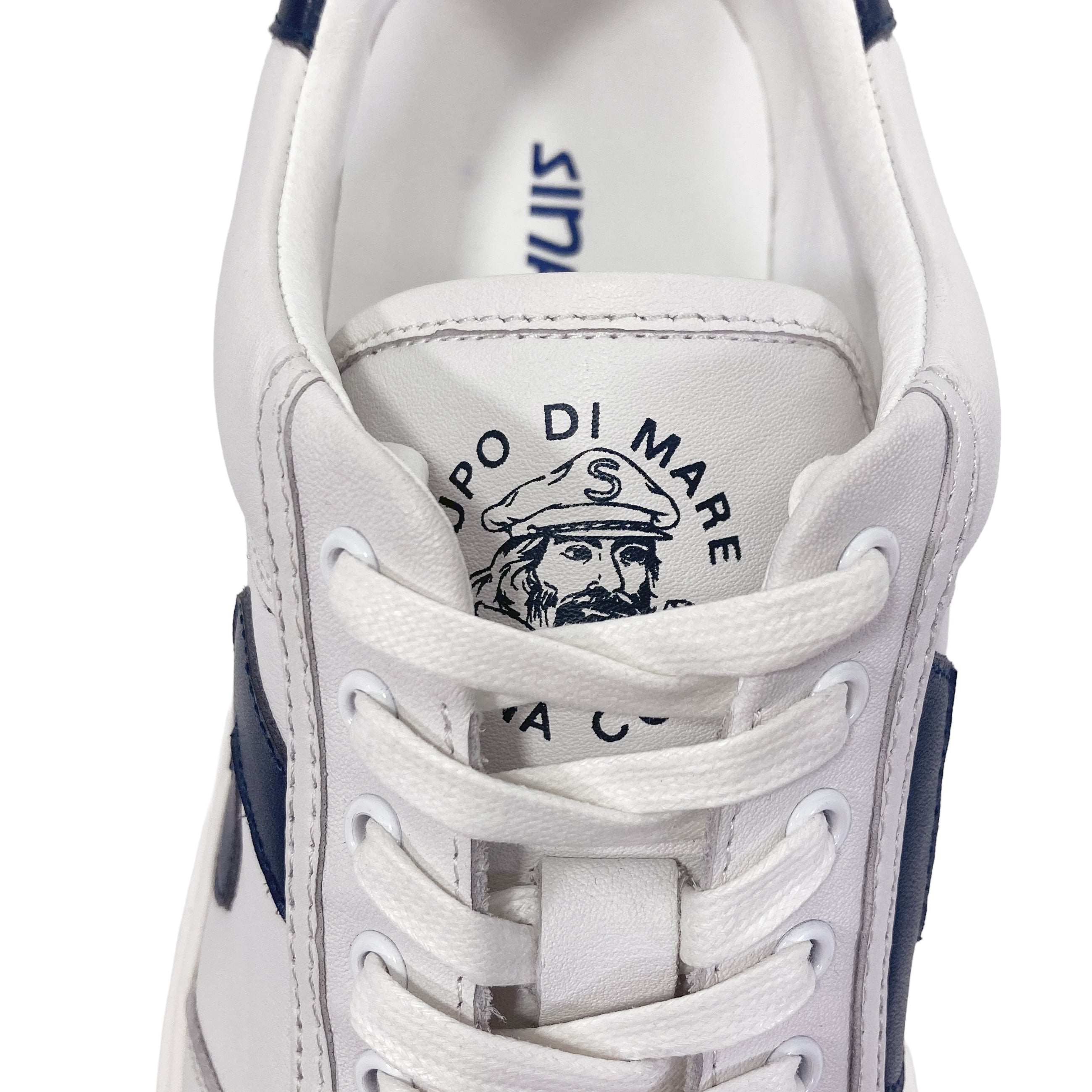 スニーカー 26176400