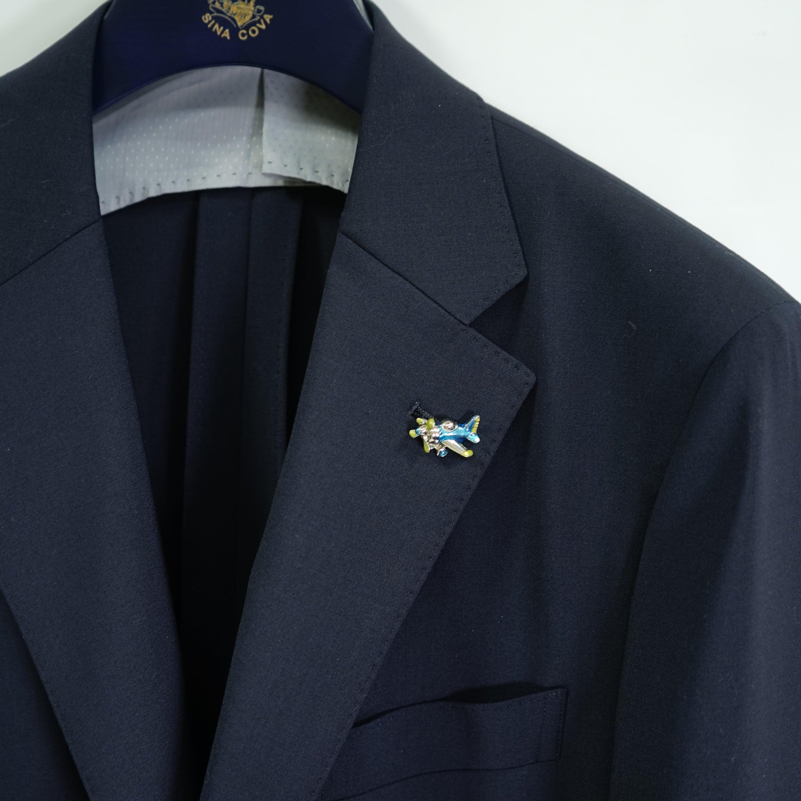 螺旋槳飛機翻領別針 57002550