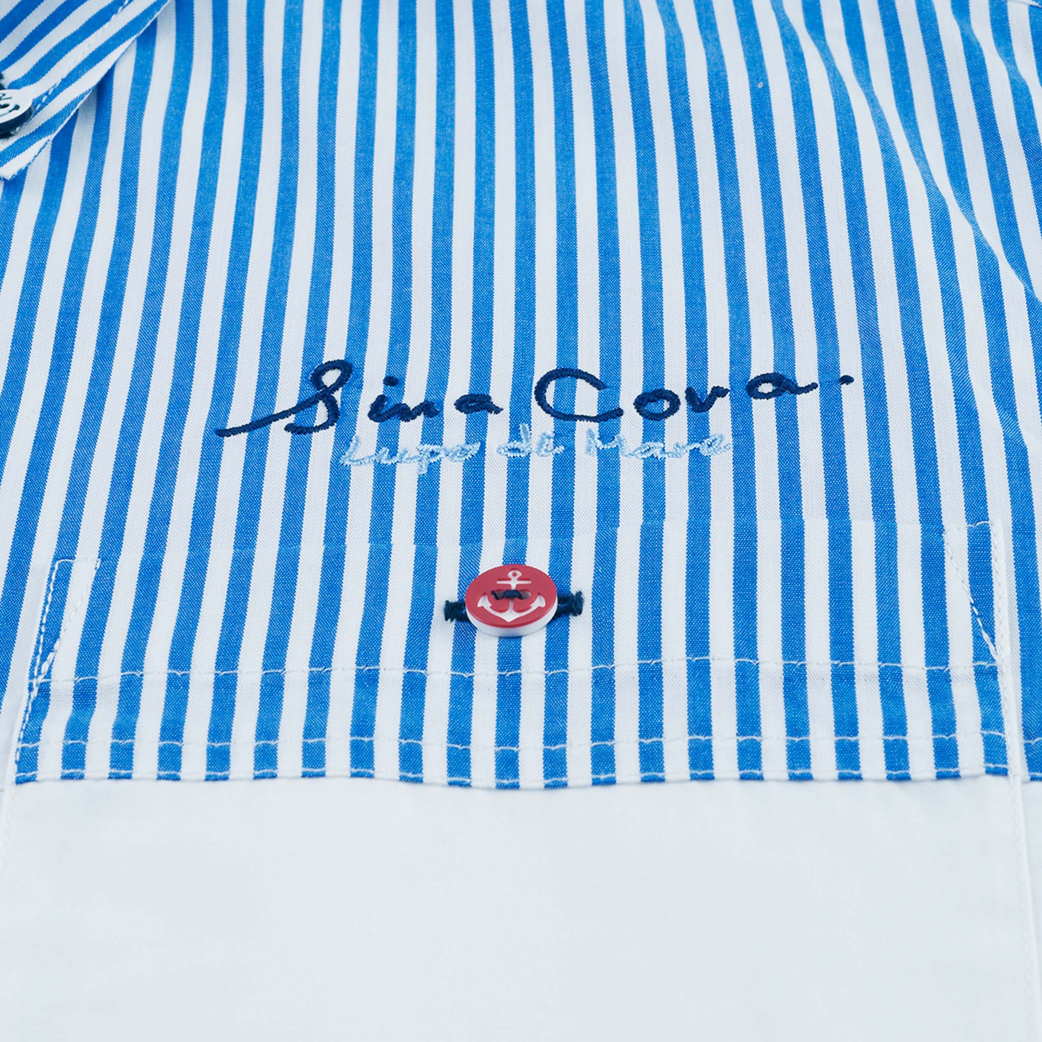 Long sleeve button down shirt 22124010