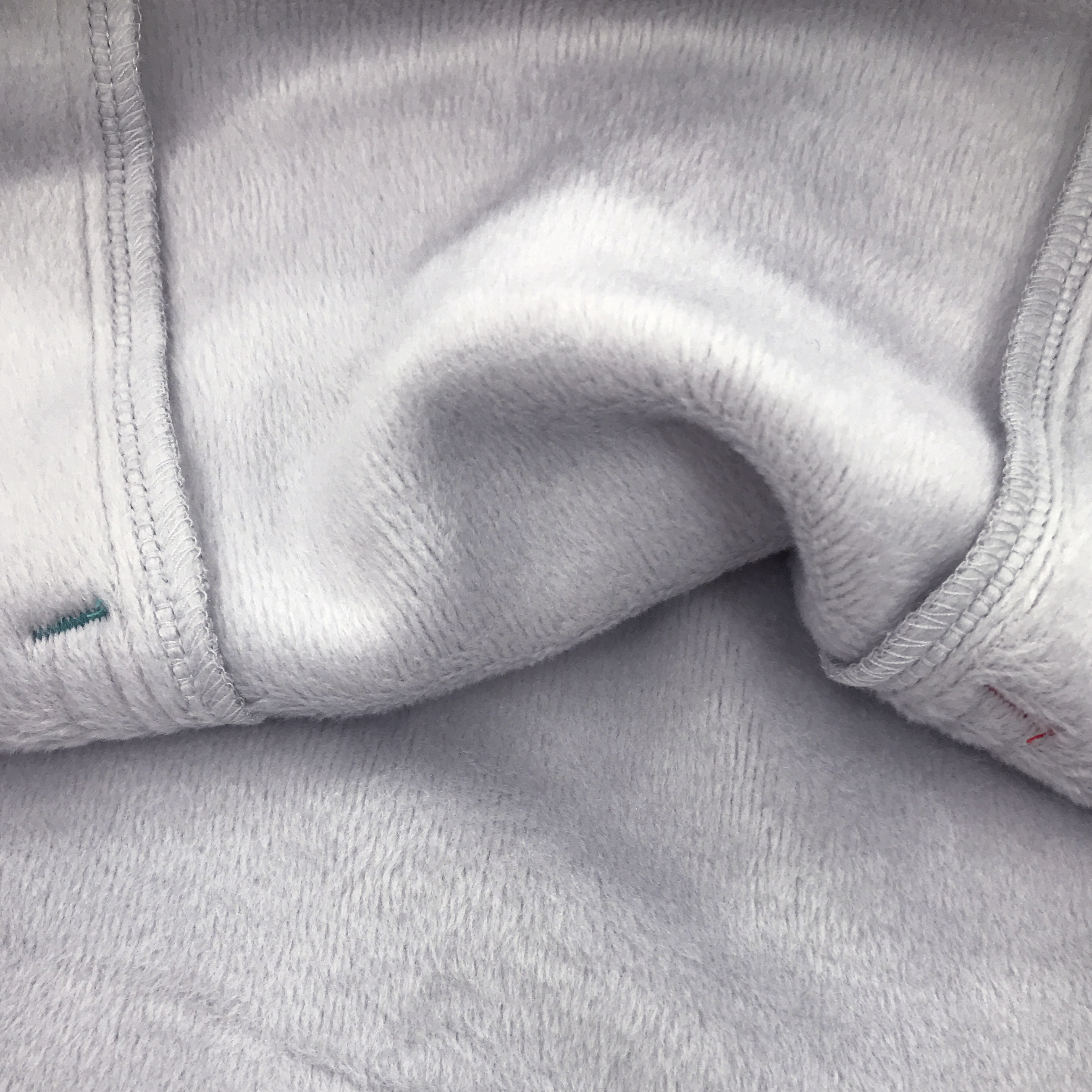 【公式】シナコバ (SINA COVA) フード付きプルオーバー 22220070 グレーの裏地